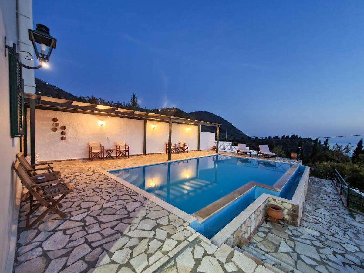 Villa Ioanna Kalamítsi 외부 사진